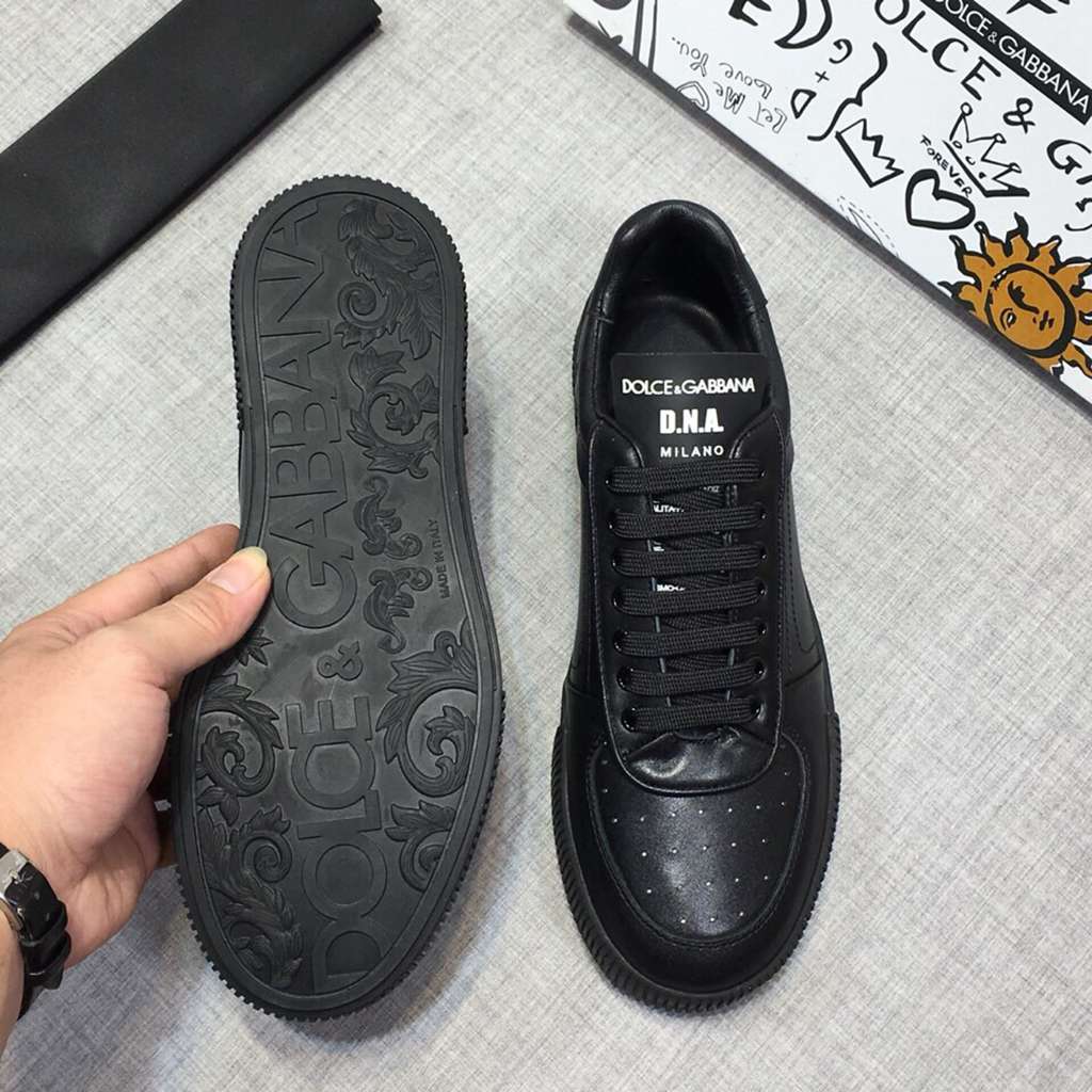 D*G sneaker